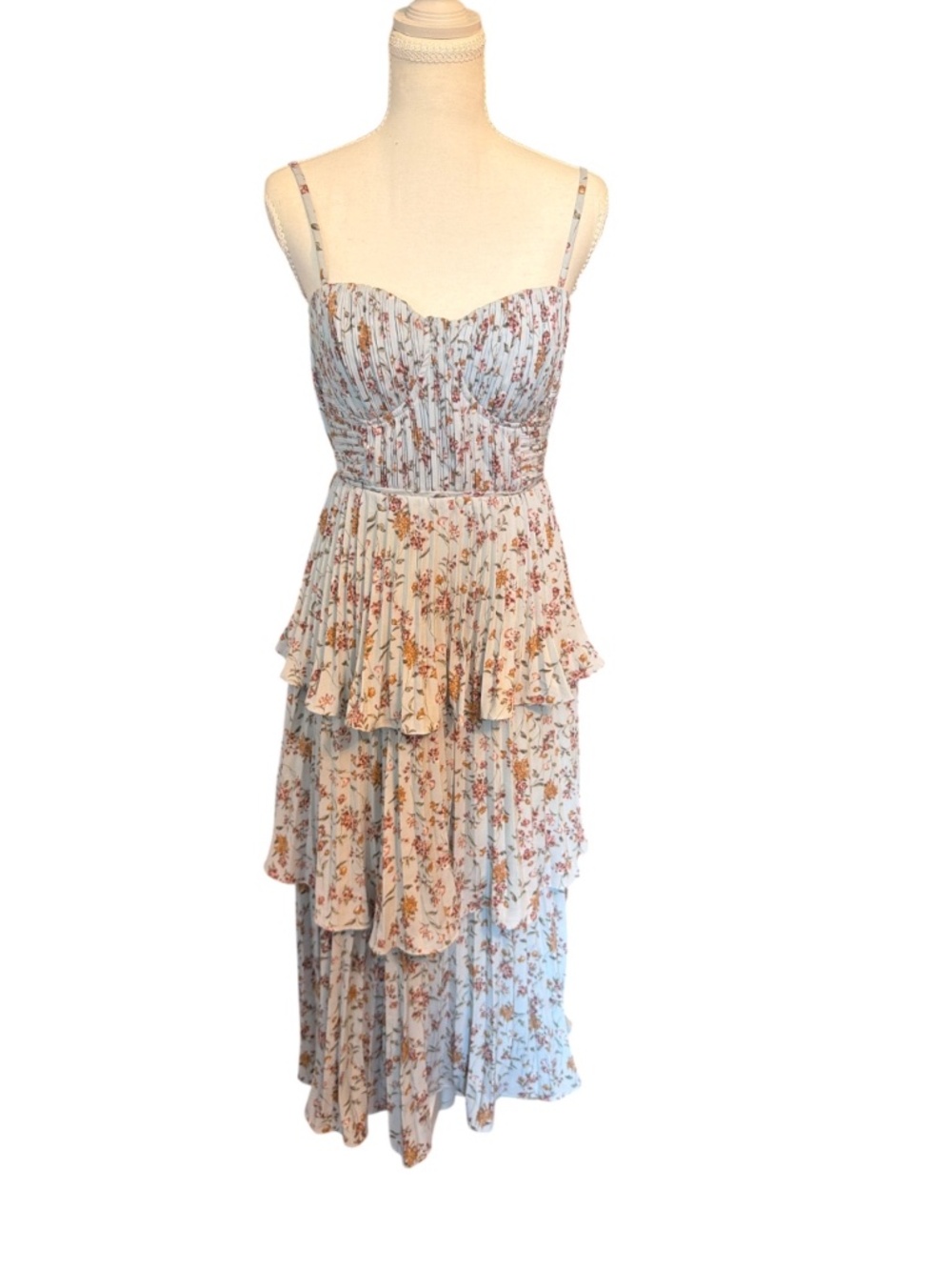 Lulus Floral Pleated Tiered Midi Dress Romantic Cottagecore Blue Cream S